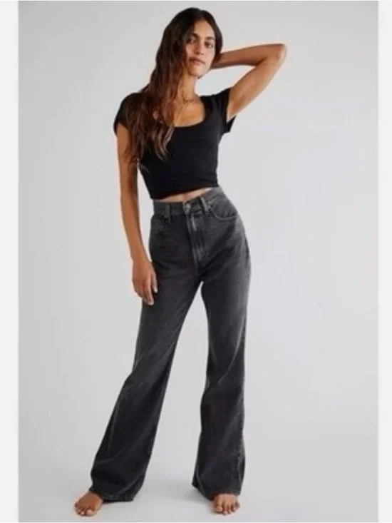 Levi’s 70s High Flare Black Jeans - Picture 4 of 15